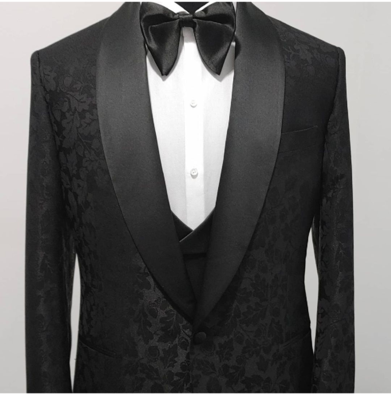Bespoke vs Made-to-Measure Suits